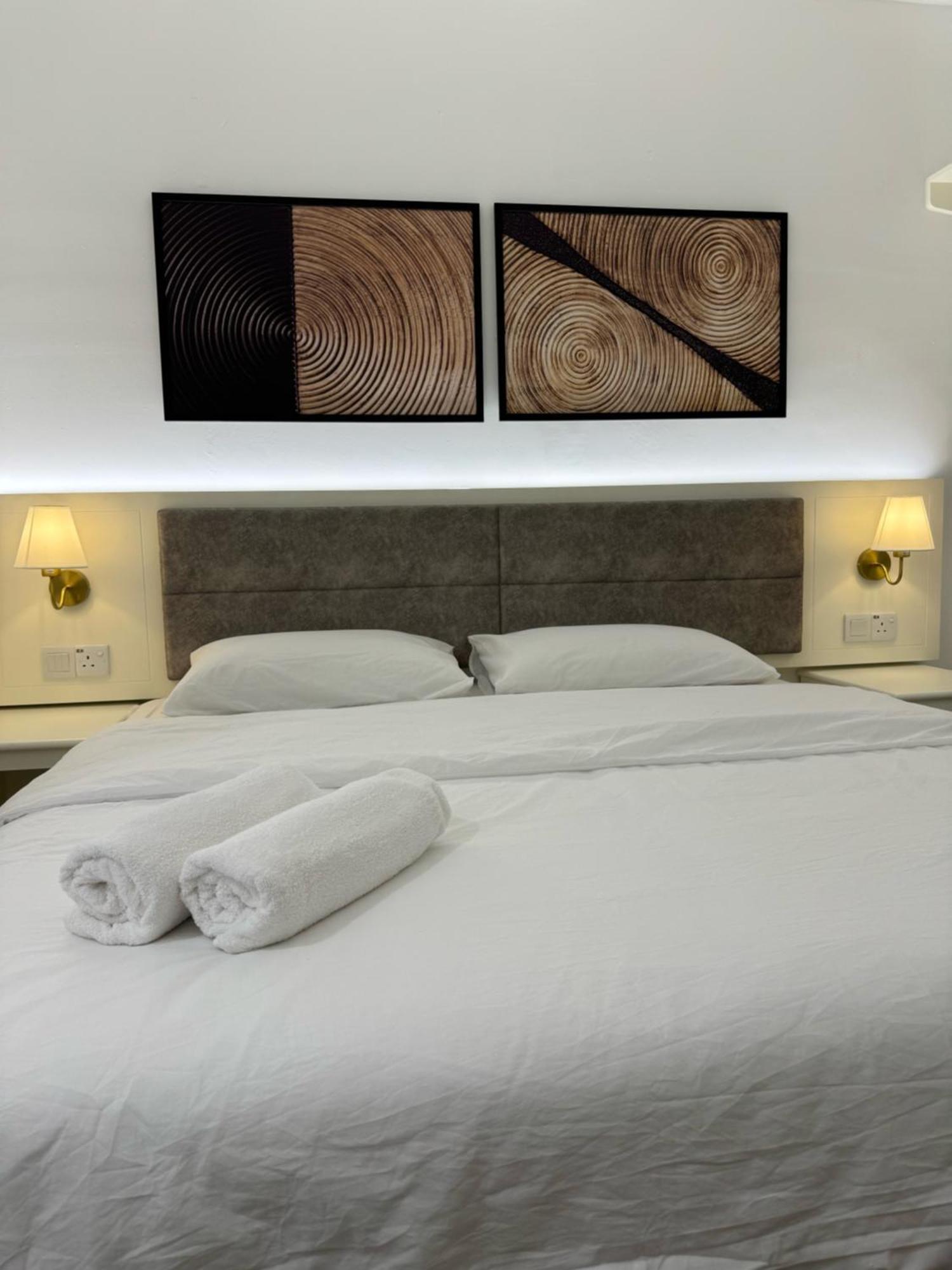 מואר 52 The Grace Hotel מראה חיצוני תמונה